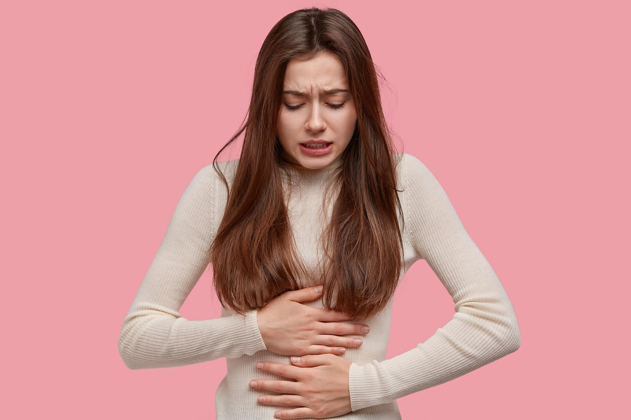 L'epidemia silenziosa del gonfiore serale